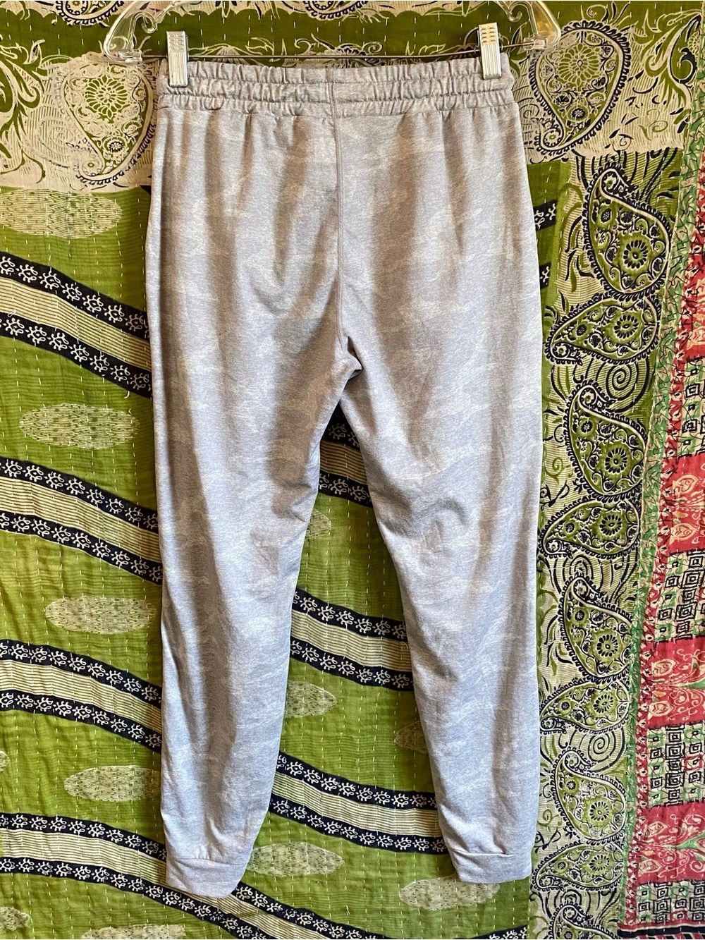 Vuori Gray Camouflage Performance DreamKnit Jogger Extra Extra Small Athleisure - Picture 9 of 15